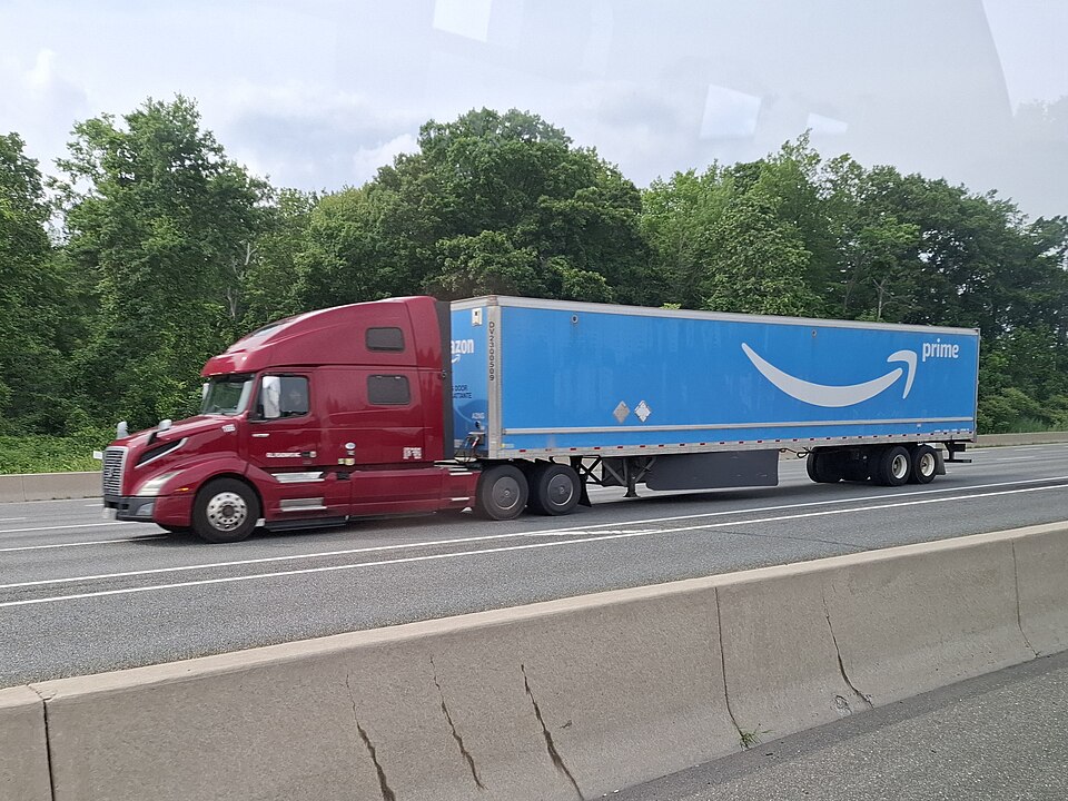 ICE Newark arrests two Uzbek commercial drivers in New Jersey